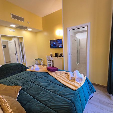Residenze Serventi Longhi Rome Bagian luar foto