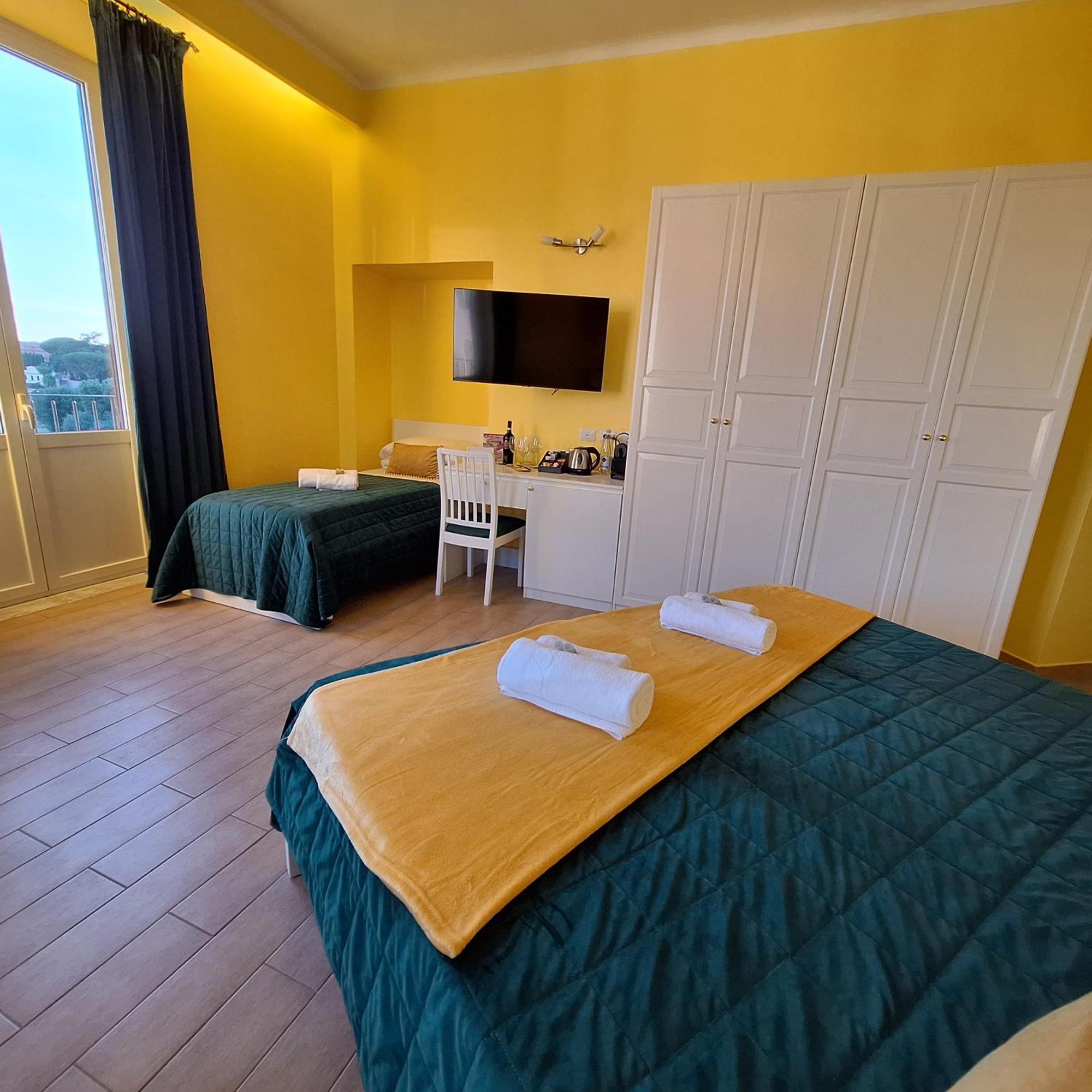 Residenze Serventi Longhi Rome Bagian luar foto