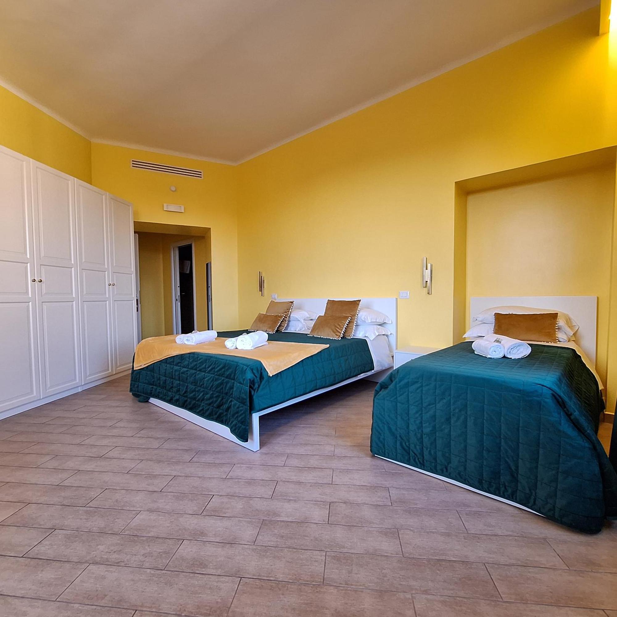 Residenze Serventi Longhi Rome Bagian luar foto