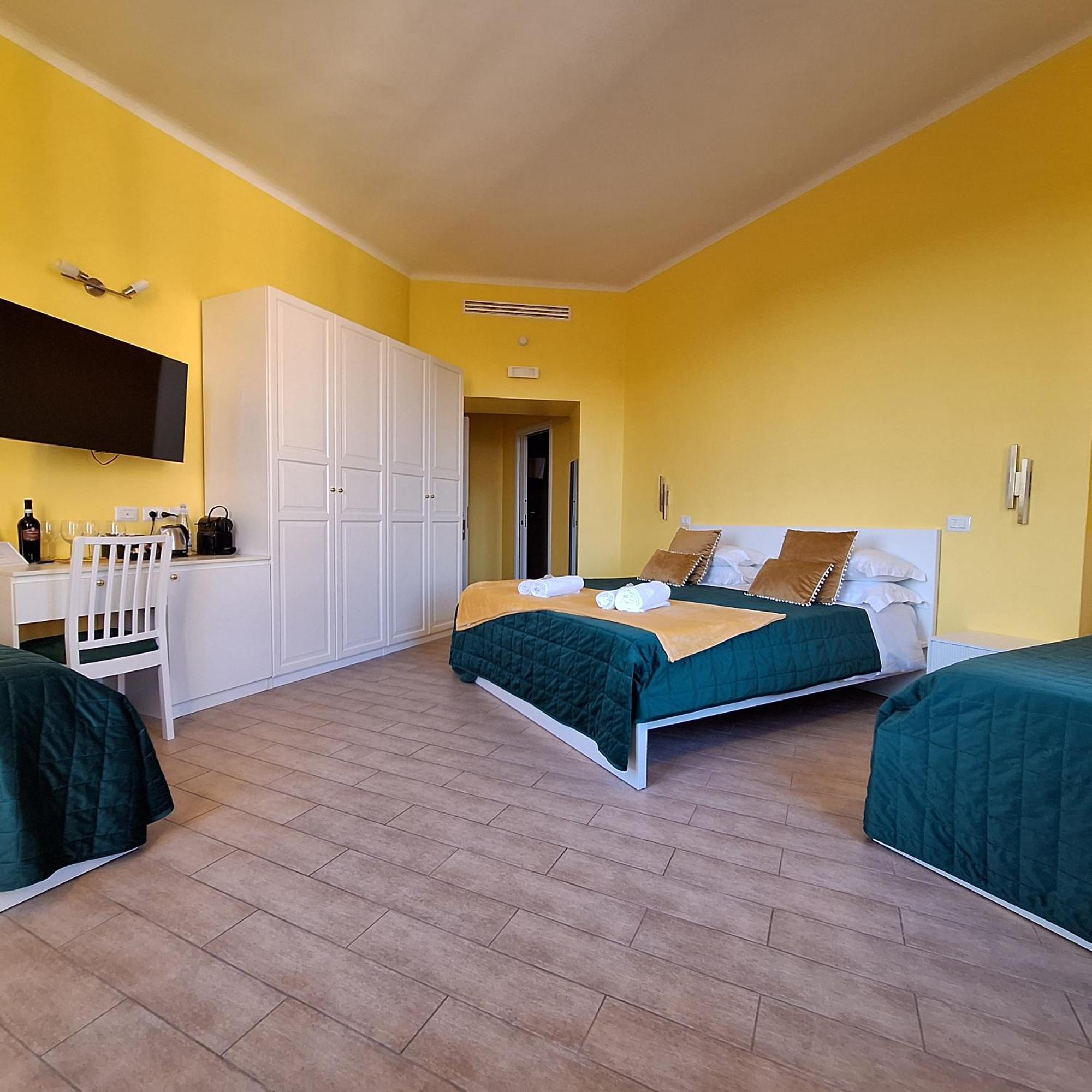 Residenze Serventi Longhi Rome Bagian luar foto
